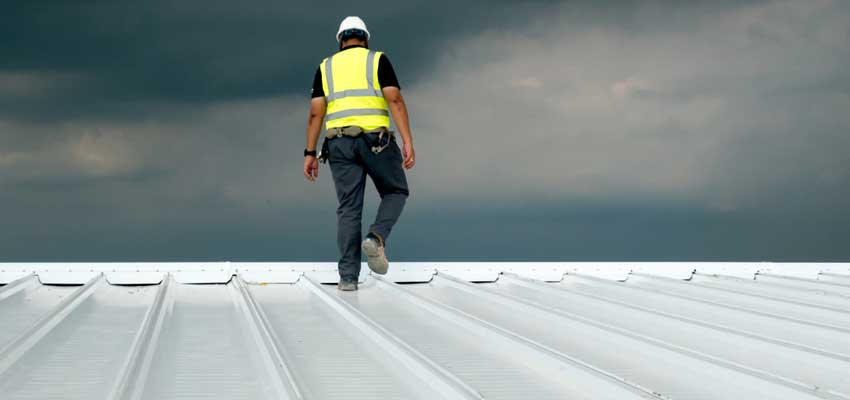 How to Restore a Metal Roof Hingham massachusetts